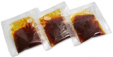顆粒醬狀灌裝機(jī)效果圖